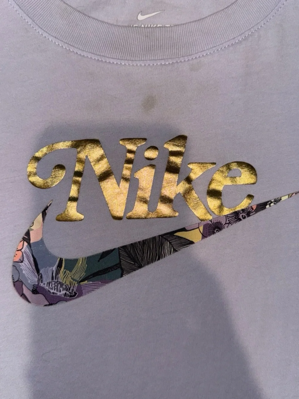 Nike Men’s Lavender Floral Logo Short Sleeve Tee